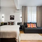 Sunny - Charming Balcony - Romana Square