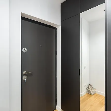 Sunny - Charming Balcony - Romana Square Daire Bükreş