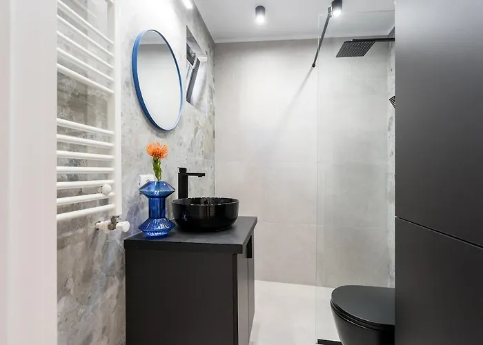 Sunny - Charming Balcony - Romana Square * Бухарест