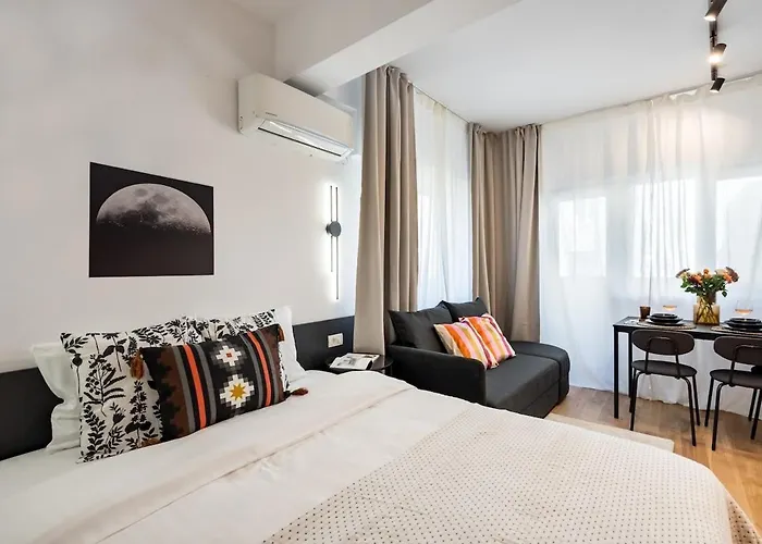 Apartmán Sunny - Charming Balcony - Romana Square Bukurešť