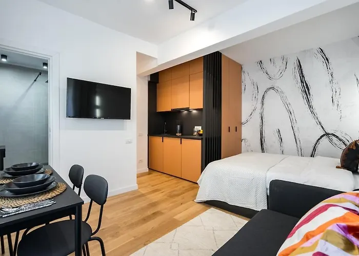 Sunny - Charming Balcony - Romana Square * Bukarest