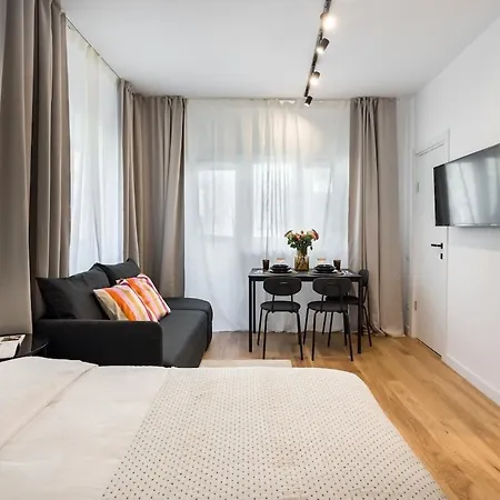 Appartement Sunny - Charming Balcony - Romana Square Bucarest