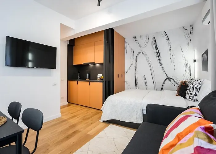 Sunny - Charming Balcony - Romana Square * Bucharest